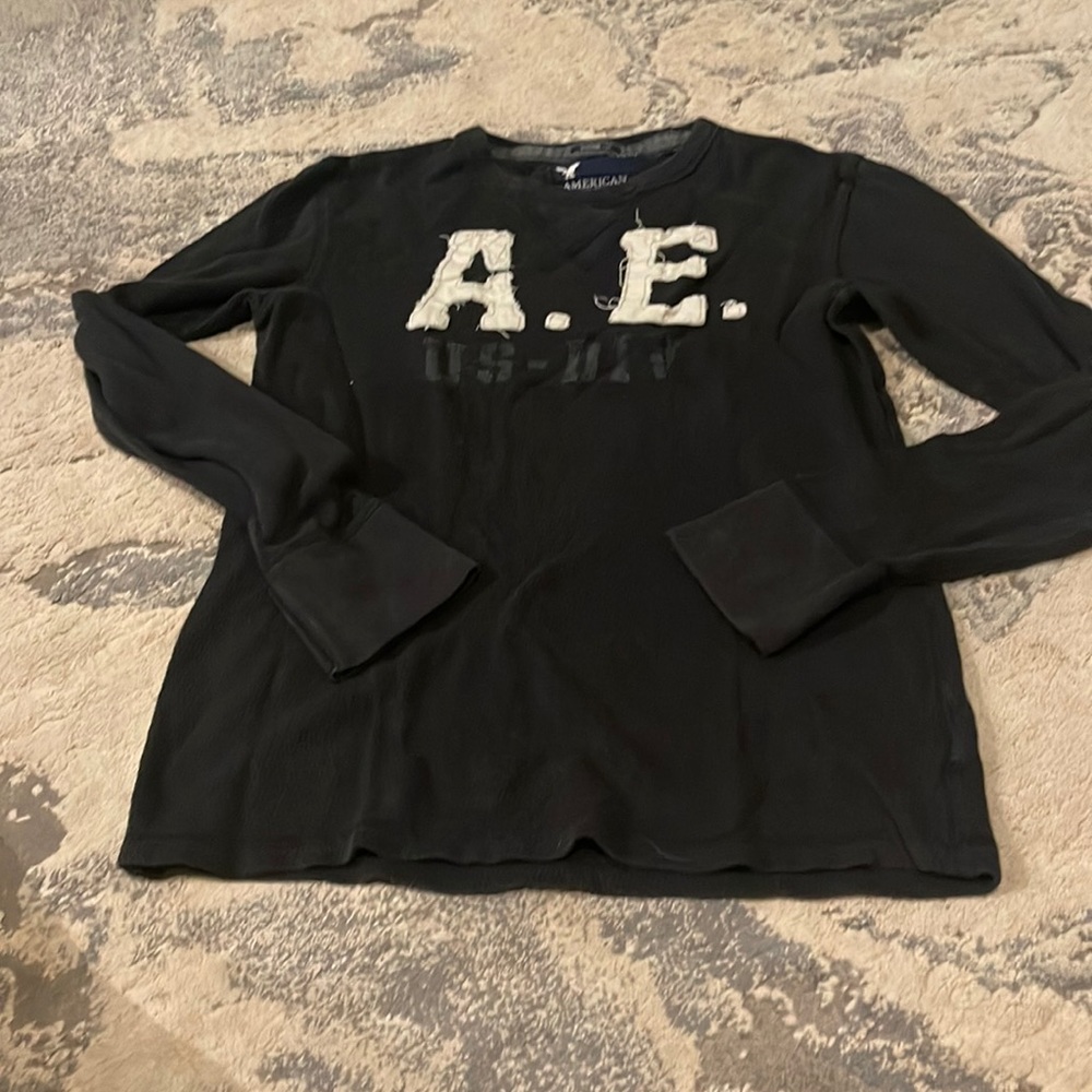 Men’s American Eagle thermal long sleeve shirt size Medium